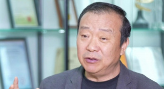 free嫩白18sex性摘花